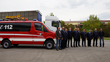 SCHERM Gruppe - Newsroom | SCHERM Gruppe spendet Übungs-Lkw an Feuerwehr Abensberg
